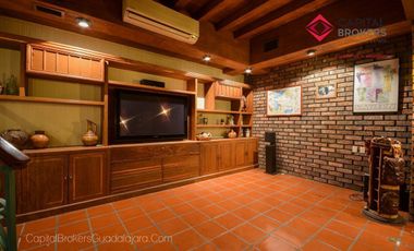 Casa en Venta en Club de Golf Santa Anita Lujo Sur