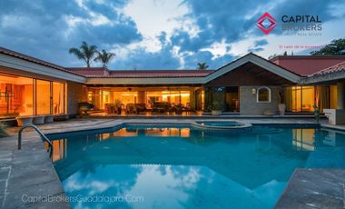 Casa en Venta en Club de Golf Santa Anita Lujo Sur