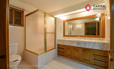 Casa en Venta en Club de Golf Santa Anita Lujo Sur