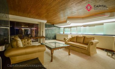 Casa en Venta en Club de Golf Santa Anita Lujo Sur