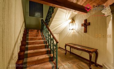 Casa en Venta en Club de Golf Santa Anita Lujo Sur