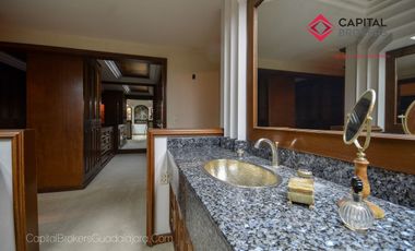 Casa en Venta en Club de Golf Santa Anita Lujo Sur
