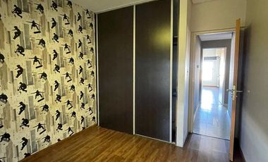 Departamento  de categoría en venta de 4 ambientes con cochera y baulera - Wilde