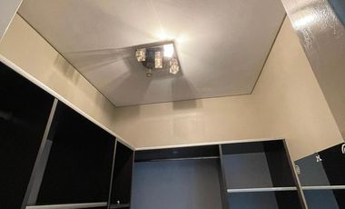 Departamento  de categoría en venta de 4 ambientes con cochera y baulera - Wilde