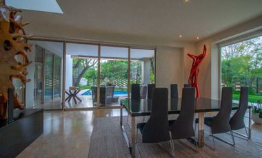 Casa De Lujo con Alberca en Zona Andares Puerta de Hierro Zapopan