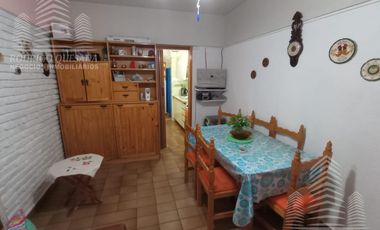 Comodo departamento 2 ambientes excelente ubicacion!!Retasad