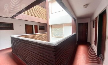 Comodo departamento 2 ambientes excelente ubicacion!!Retasad