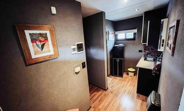 Casa en venta - 7 Dormitorios 4 Baños - Cochera - 400Mts2 - La Plata