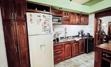 Casa en venta - 7 Dormitorios 4 Baños - Cochera - 400Mts2 - La Plata