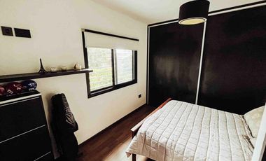 Casa en venta - 7 Dormitorios 4 Baños - Cochera - 400Mts2 - La Plata