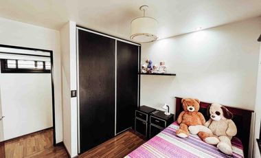 Casa en venta - 7 Dormitorios 4 Baños - Cochera - 400Mts2 - La Plata