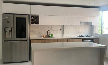 Venta De Apartamento En El Poblado, Medellín