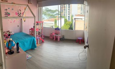 Venta De Apartamento En El Poblado, Medellín