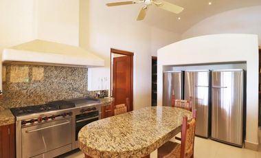 RESIDENCIA EN VENTA ARCANO IXTAPA , ZIHUATANEJO