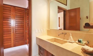 RESIDENCIA EN VENTA ARCANO IXTAPA , ZIHUATANEJO