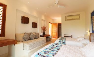 RESIDENCIA EN VENTA ARCANO IXTAPA , ZIHUATANEJO