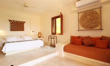 RESIDENCIA EN VENTA ARCANO IXTAPA , ZIHUATANEJO
