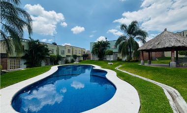 Casa con alberca en Campo Verde ACEPTO CREDITOS