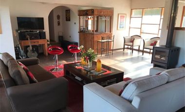 Venta hermosa parcela de agrado en Pirque