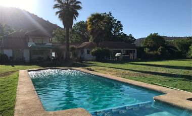 Venta hermosa parcela de agrado en Pirque