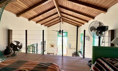 Venta romántica Casa en Salvador María- Lobos