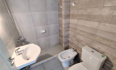 VENTA DE DEPARTAMENTO EN MORON SUR - 2 AMBIENTES CON COCHERA
