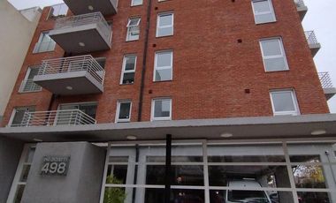 VENTA DE DEPARTAMENTO EN MORON SUR - 2 AMBIENTES CON COCHERA