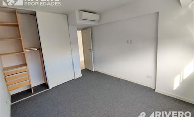 VENTA DE DEPARTAMENTO EN MORON SUR - 2 AMBIENTES CON COCHERA
