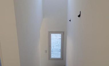Venta de Departamento con Jardin en Manzanares chico,  4 ambientes