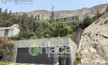 Hermosa casa de Campo a la Venta en Condominio La Quebrada con espectacular vista