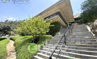 Hermosa casa de Campo a la Venta en Condominio La Quebrada con espectacular vista
