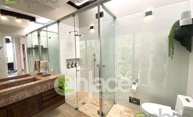 Hermosa casa de Campo a la Venta en Condominio La Quebrada con espectacular vista