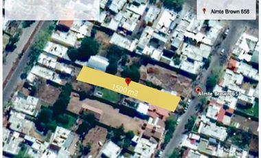 Casa con lote excepcional en zona urbana – Proyección para desarrollos inmobiliarios