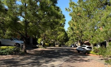 CASA EN VENTA EN CLUB Y DENTRO DEL CAMPO DE GOLF ALTOZANO, MORELIA