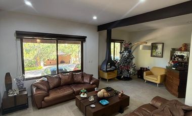 CASA EN VENTA EN CLUB Y DENTRO DEL CAMPO DE GOLF ALTOZANO, MORELIA