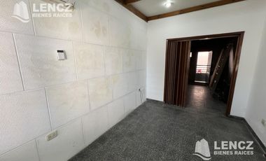Venta 2 Viviendas de 3 ambientes con Local Comercial Quilmes Oeste- OPORTUNIDAD-GALPON/ DEPOSITO/COMERCIO