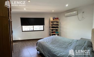 Venta 2 Viviendas de 3 ambientes con Local Comercial Quilmes Oeste- OPORTUNIDAD-GALPON/ DEPOSITO/COMERCIO