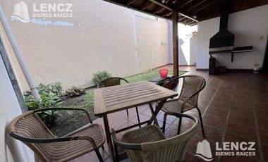 Venta 2 Viviendas de 3 ambientes con Local Comercial Quilmes Oeste- OPORTUNIDAD-GALPON/ DEPOSITO/COMERCIO