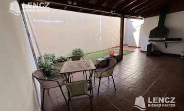 Venta 2 Viviendas de 3 ambientes con Local Comercial Quilmes Oeste- OPORTUNIDAD-GALPON/ DEPOSITO/COMERCIO