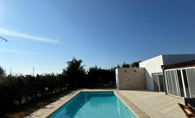 Casa en venta - 4 Dormitorios 4 Baños - 880Mts2 - San Vicente