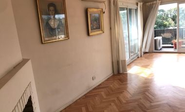 DEPARTAMENTO - VENTA CENTRO DE SAN ISIDRO 4 AMB. COCHERA Y PILETA