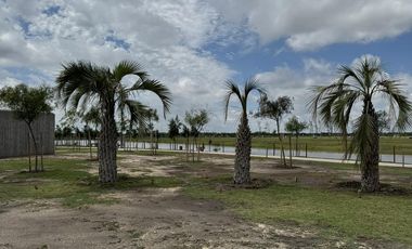 Terreno con frente sur perimetral en Vida Club de Campo - 190