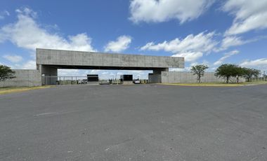 Terreno con frente sur perimetral en Vida Club de Campo - 190
