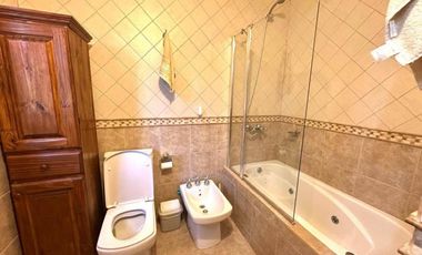 Casa en venta - 3 Dormitorios 2 Baños - 520Mts2 - Villa Elisa, La Plata