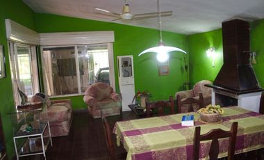 Venta, Casa, 4 ambientes, Barrio Bernardino Rivadavia, Centro Formosa.