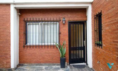 Casa en  Venta, Ituzaingo Norte 3 dormitorios , quincho y parque.