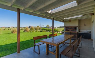 Casa 4 amb La Cercania