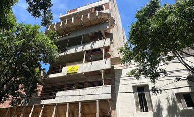 Venta en Pozo  - Departamento 3 ambientes de categoría -  Riglos al 400 - Caballito