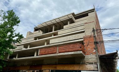 Venta departamento monoambiente con balcon - Tigre