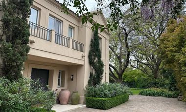Muy Buena Casa - Venta- la Horqueta- Lomas de San Isidro